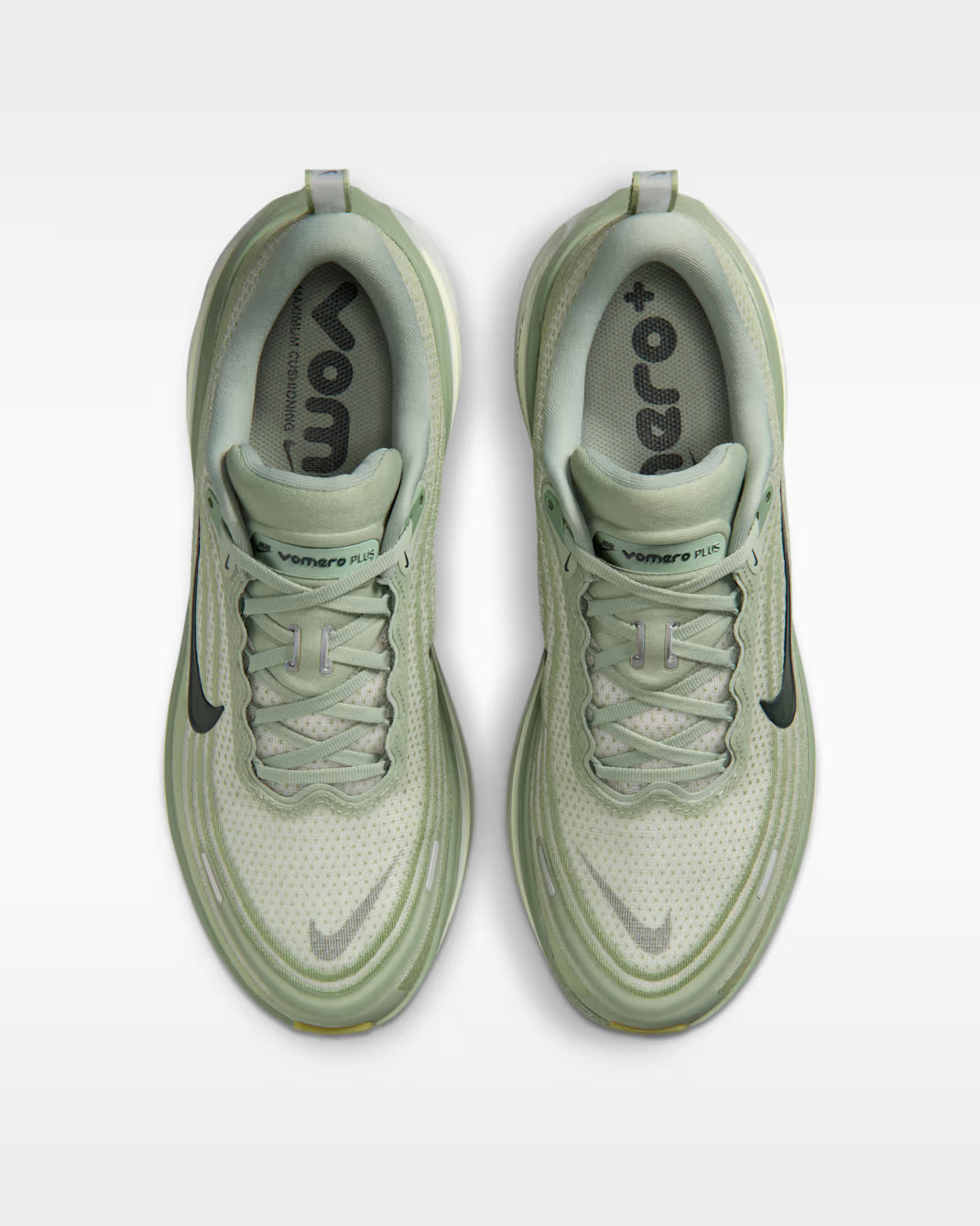 NIKE - Vomero Plus