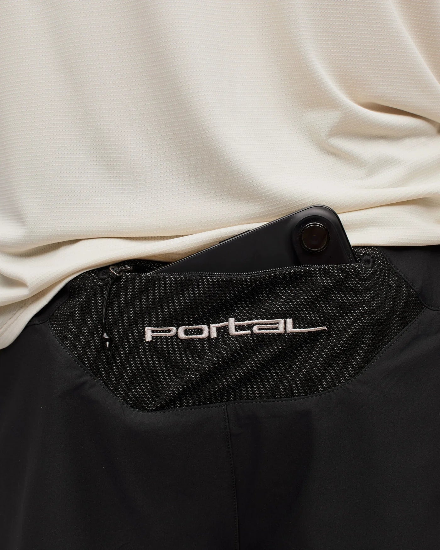 PORTAL - Marka Liner Short