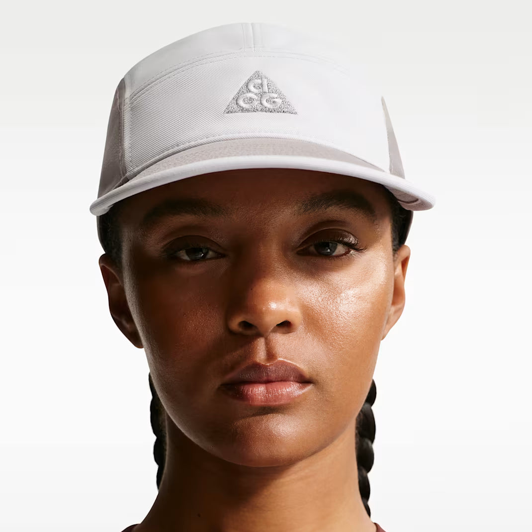 NIKE - ACG Fly