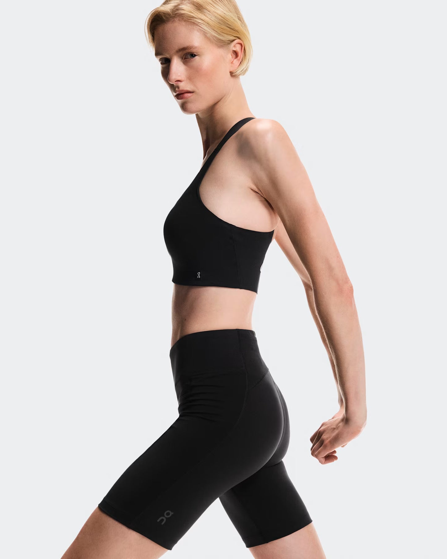 ON - 8" Performance Tights W