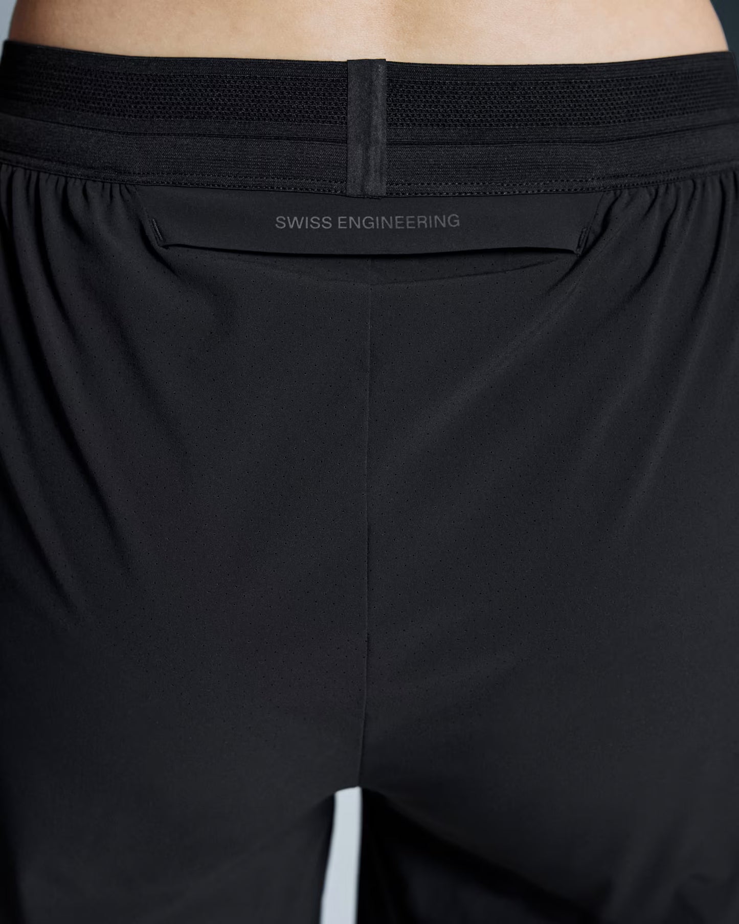 ON - Performance Shorts 5''