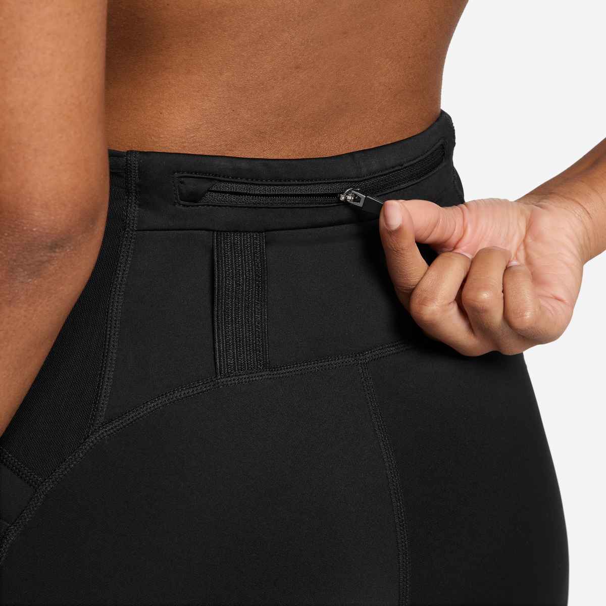 NIKE - Trail Tight Shorts