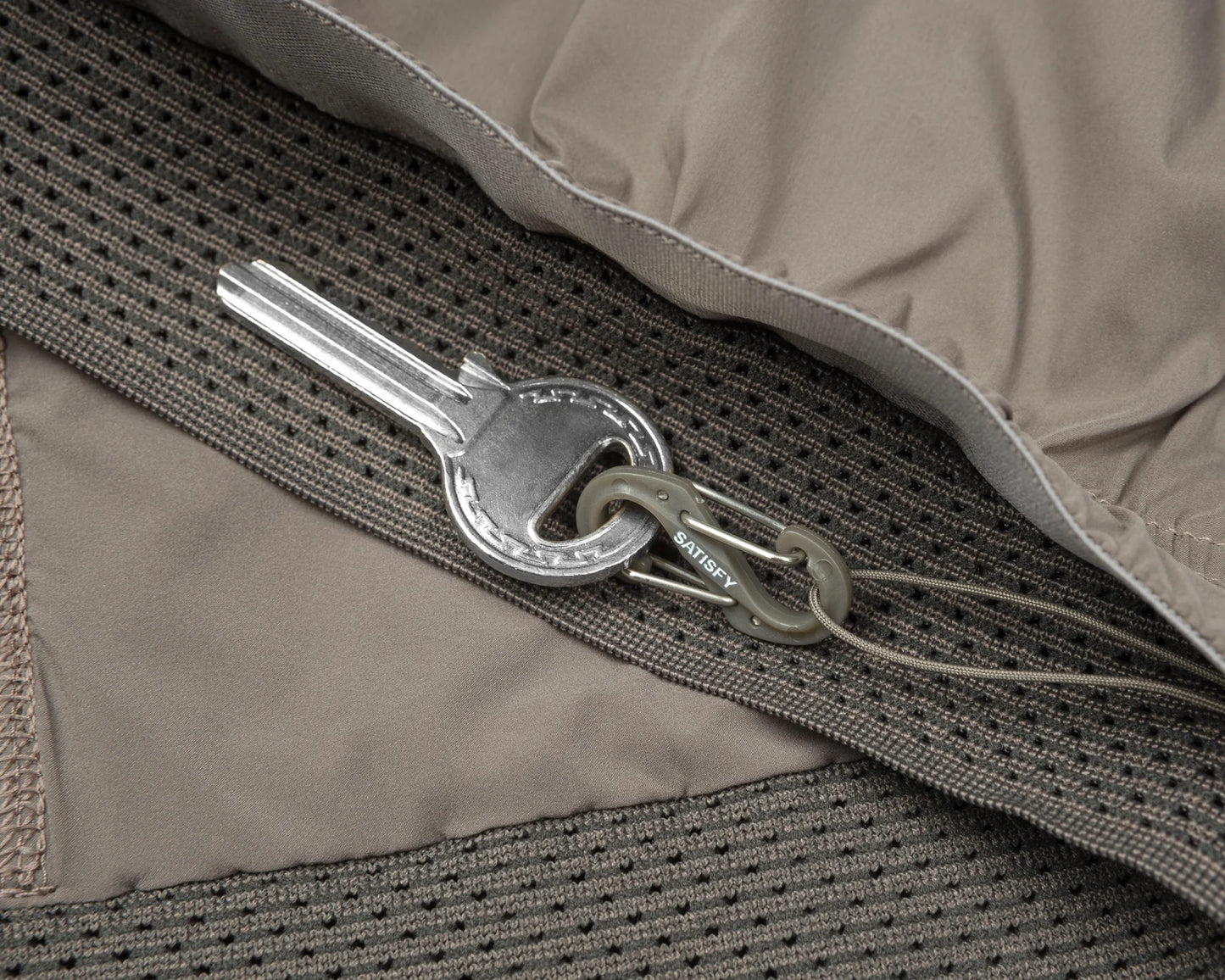 SATISFY - TechSilk™ 8" Shorts