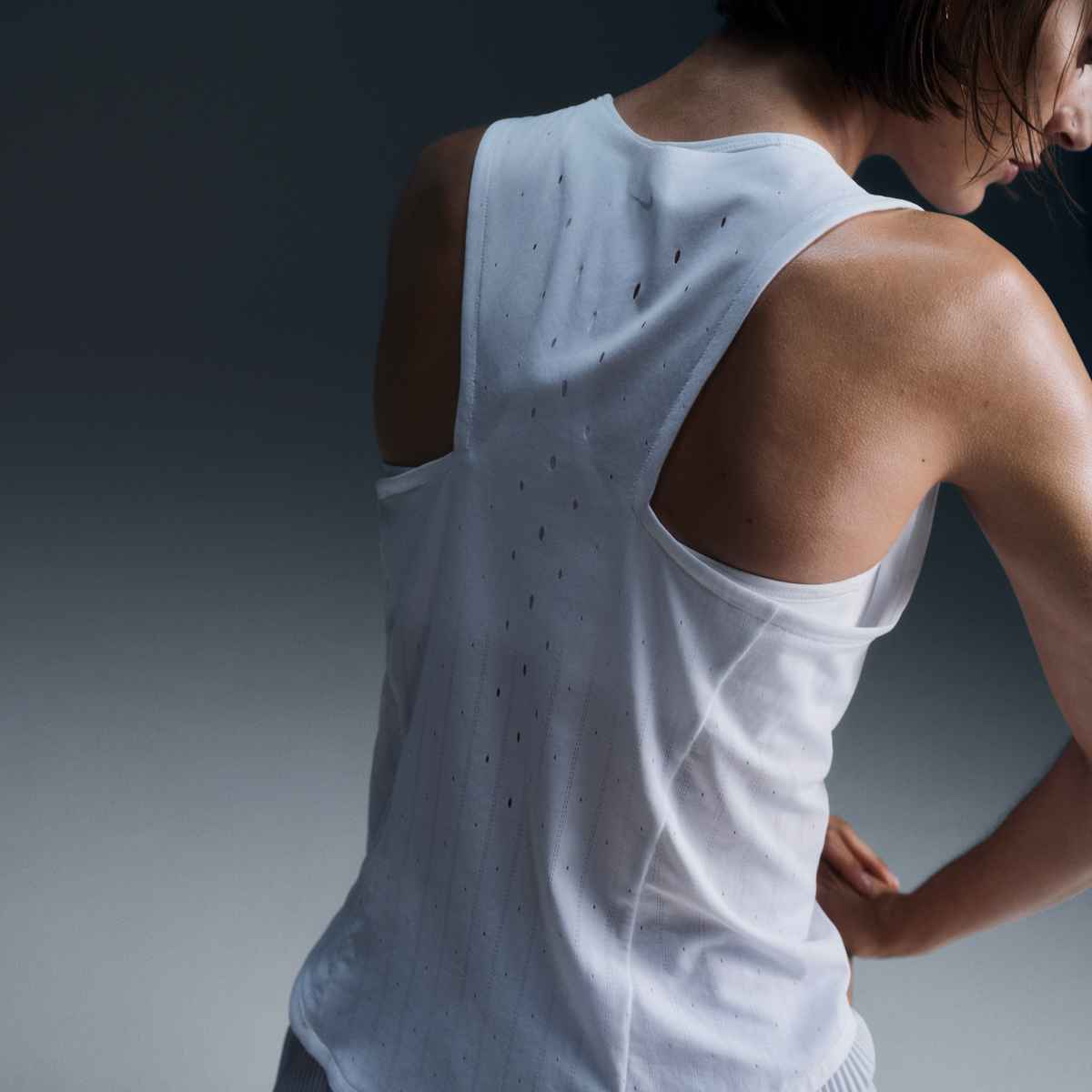 NIKE - AeroSwift Running Singlet