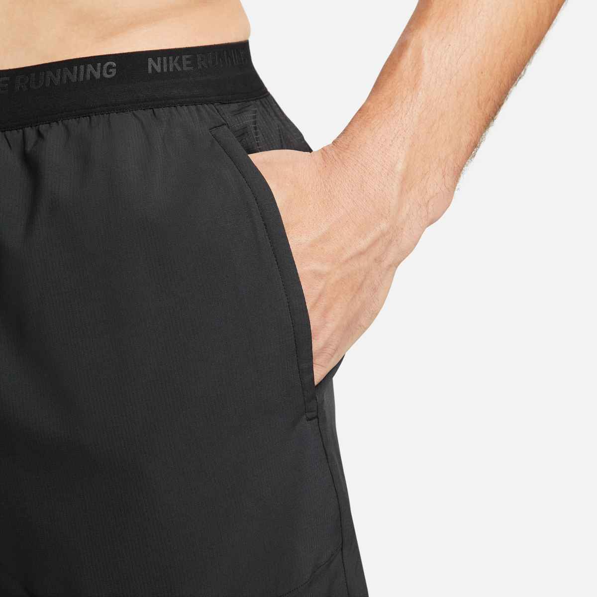 NIKE - Stride Shorts 7"