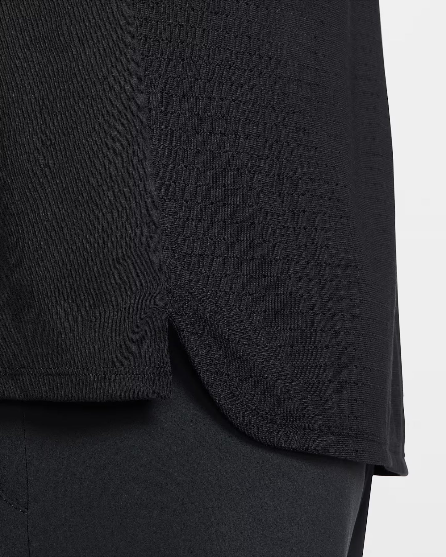 NIKE - Solar Chase Top