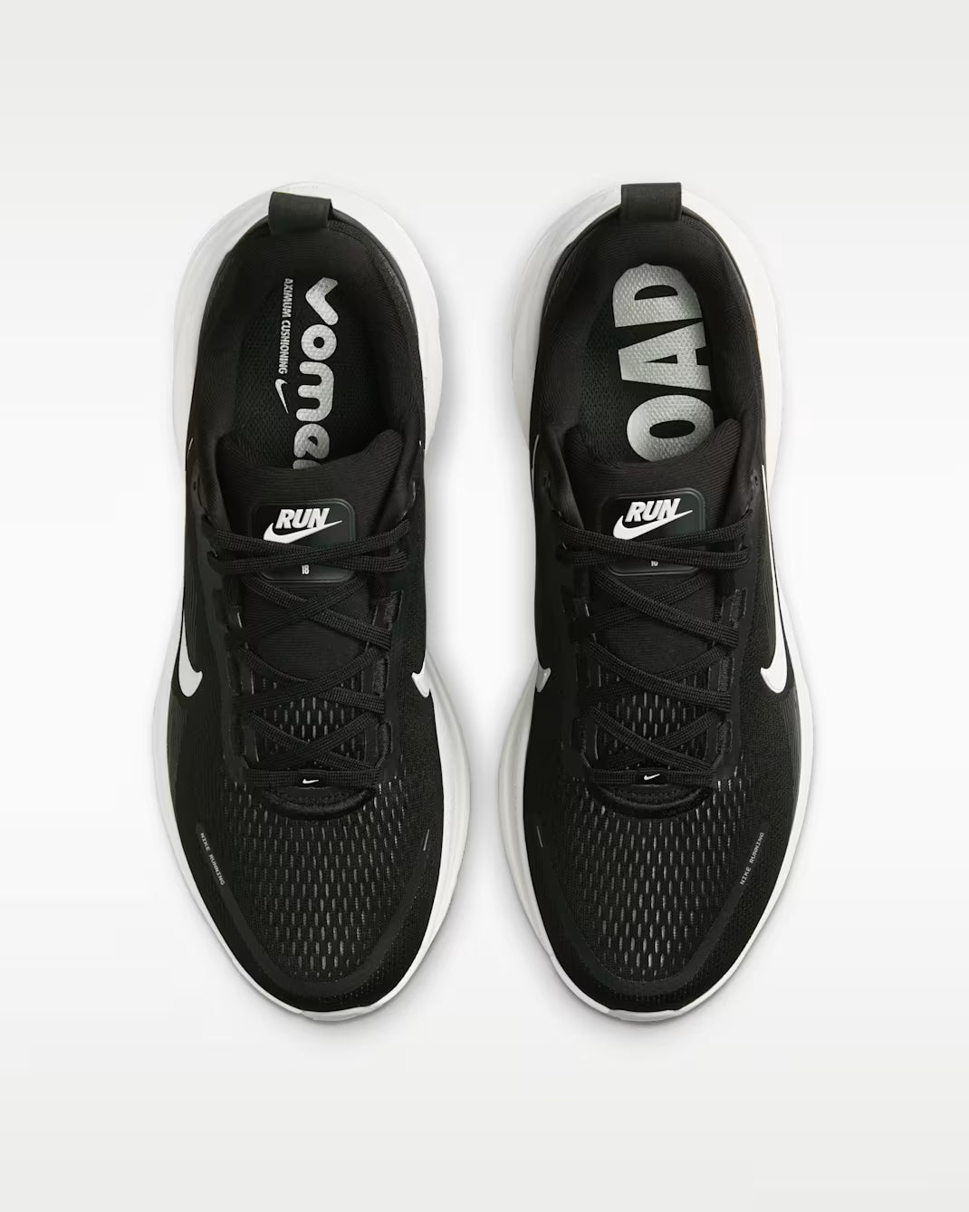 NIKE - Vomero 18
