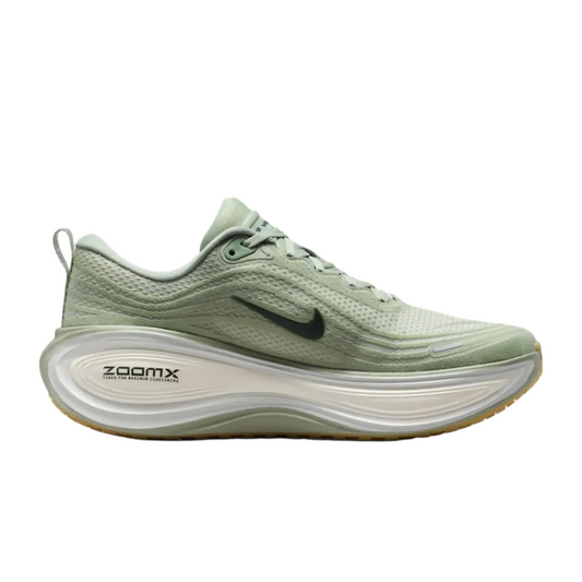 NIKE - Vomero Plus