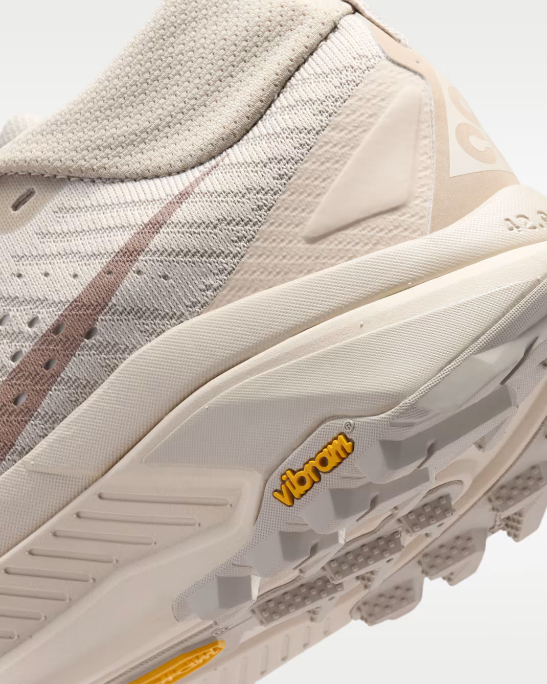 NIKE - ACG ZEGAMA TRAIL (W)