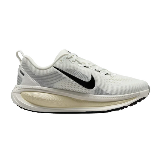 NIKE - Vomero 18