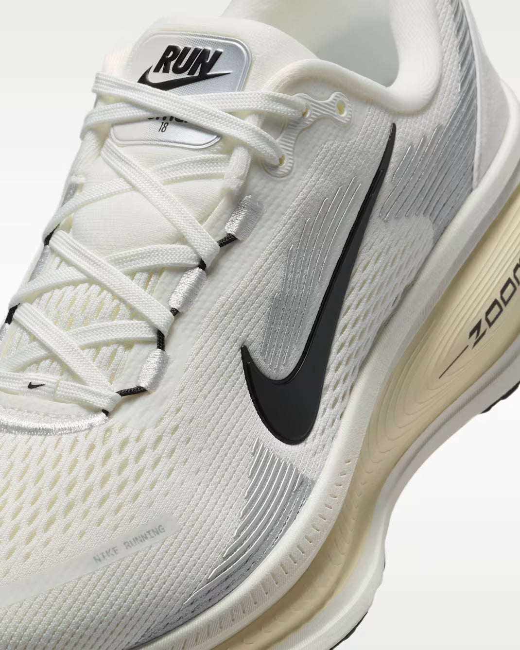 NIKE - Vomero 18