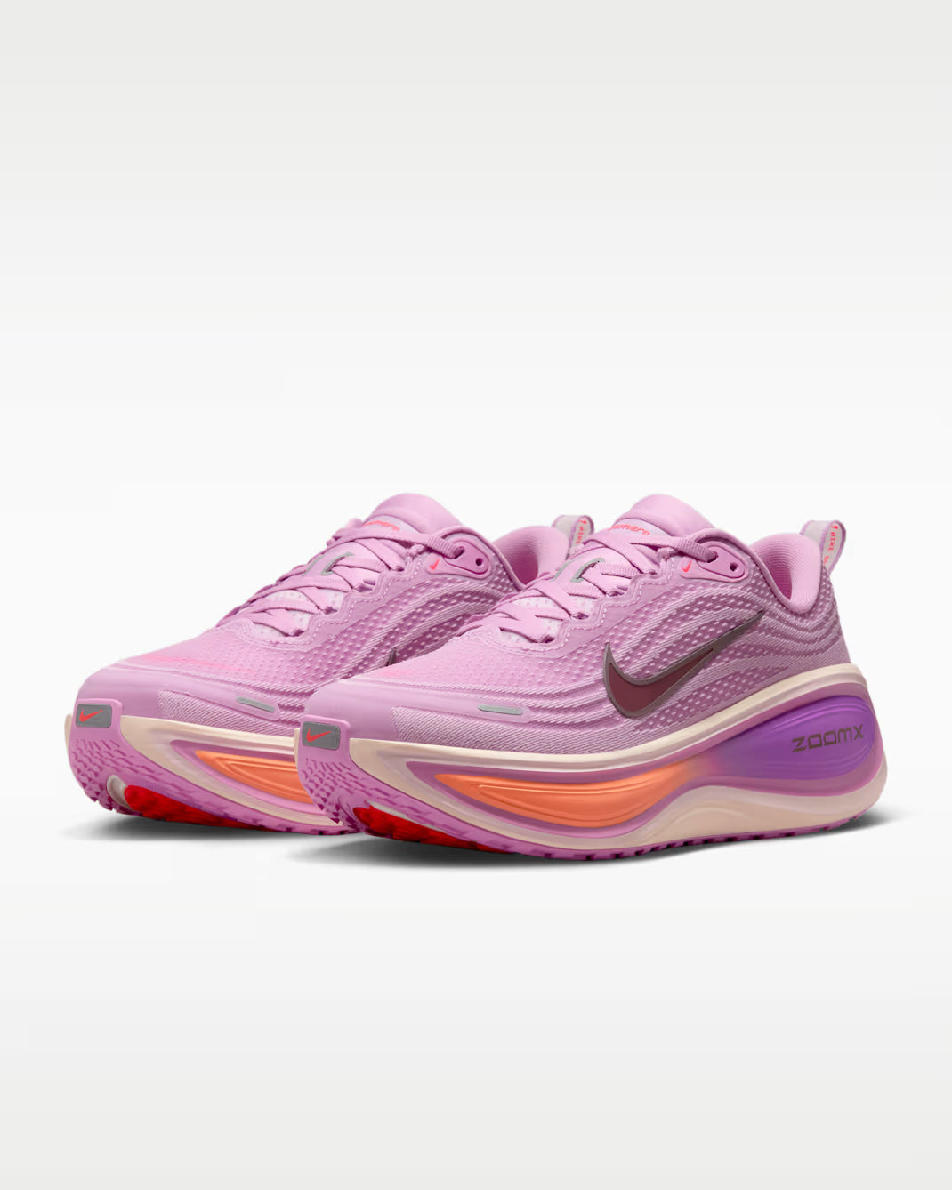 NIKE - Vomero Plus