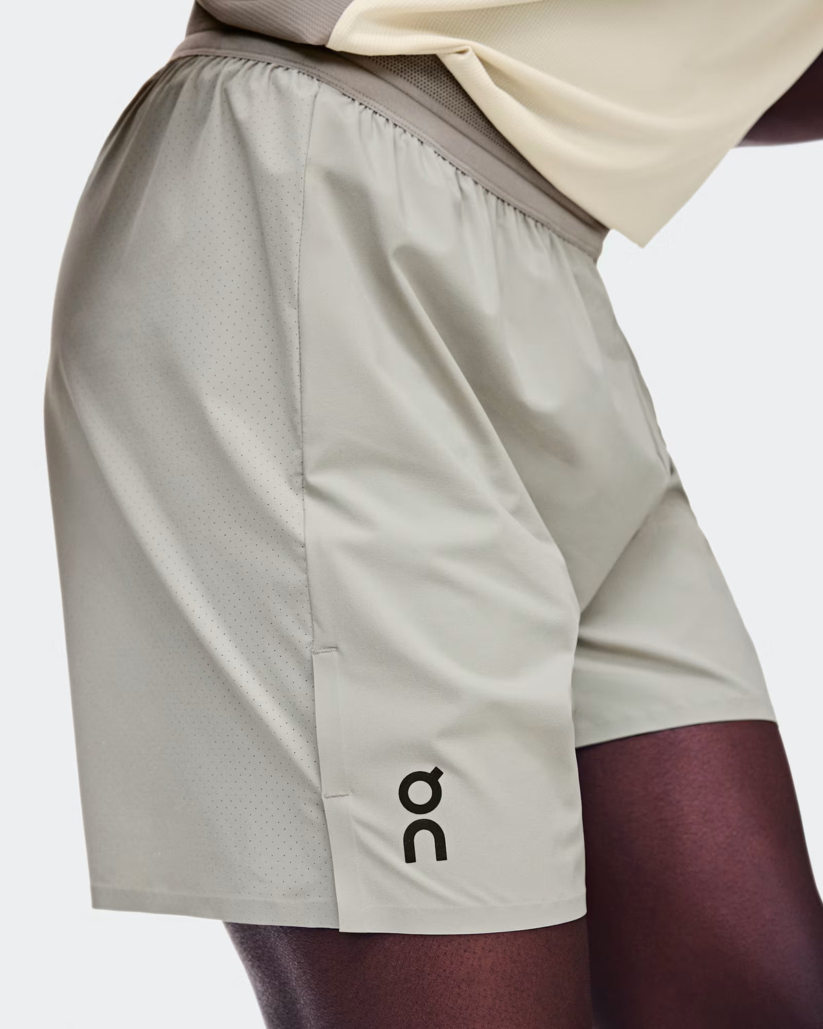 ON - Performance Shorts 7''