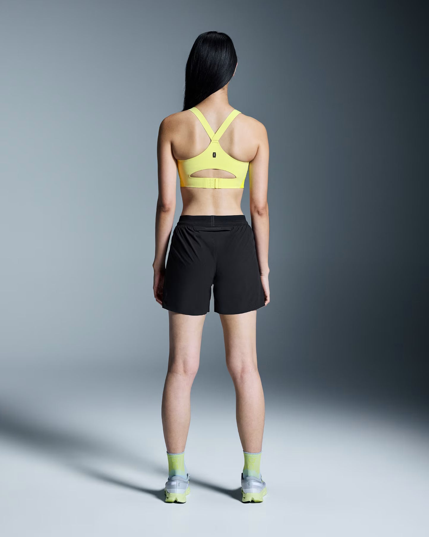 ON - Performance Shorts 5''